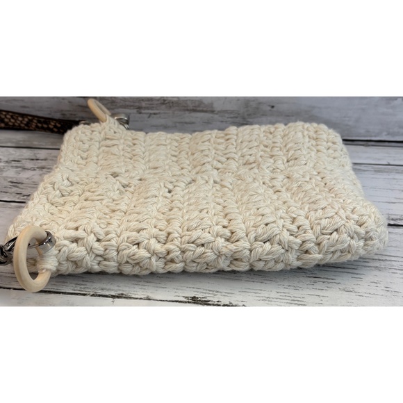 SoFi Art Women’s Handmade Crochet Snake Charm Crossbody Bag - Picture 5 of 8